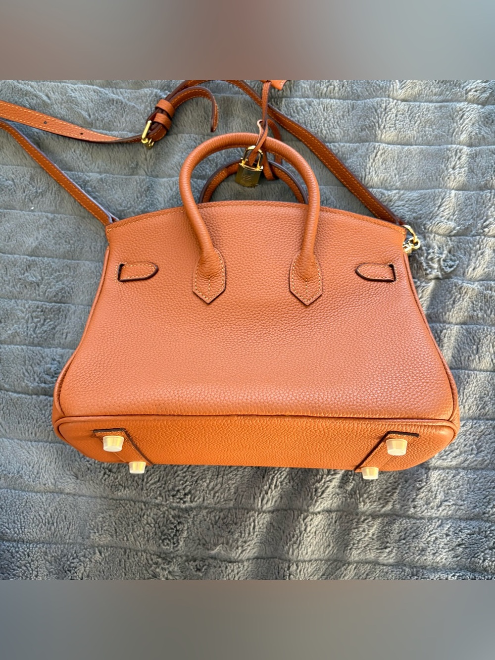 Handbag - Picture 7 of 9